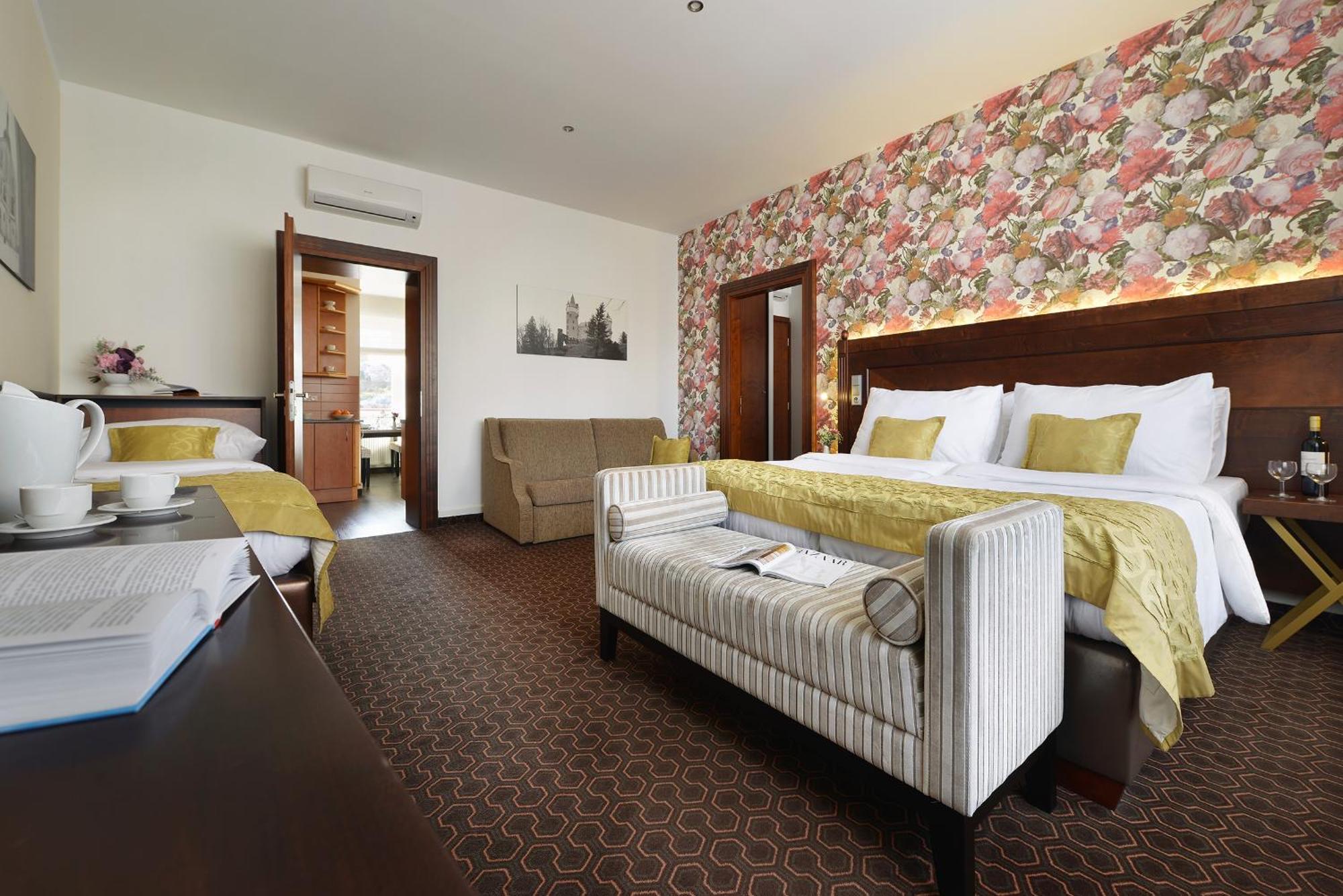 Vysocina Design Apartments Hlinsko Buitenkant foto
