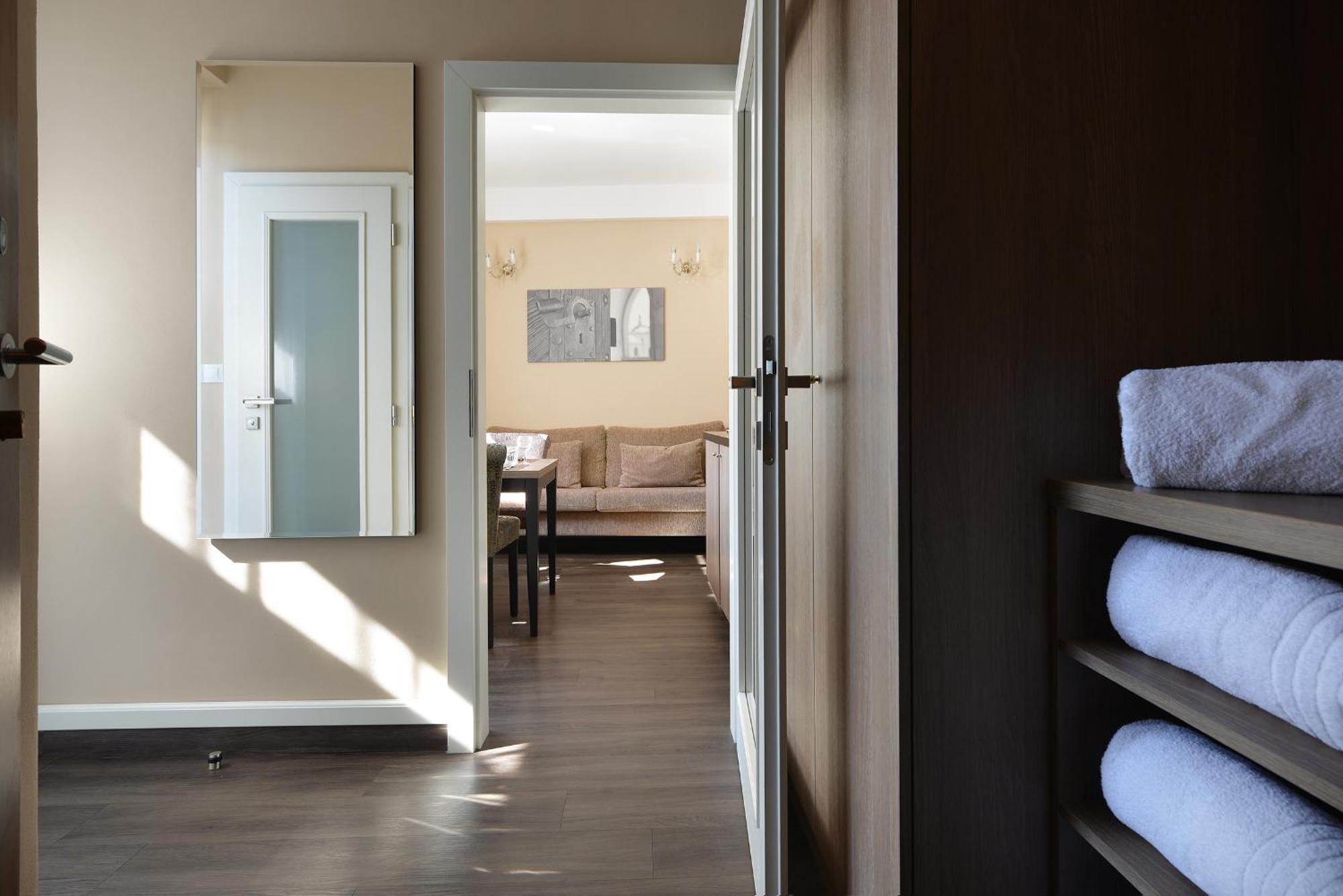 Vysocina Design Apartments Hlinsko Buitenkant foto